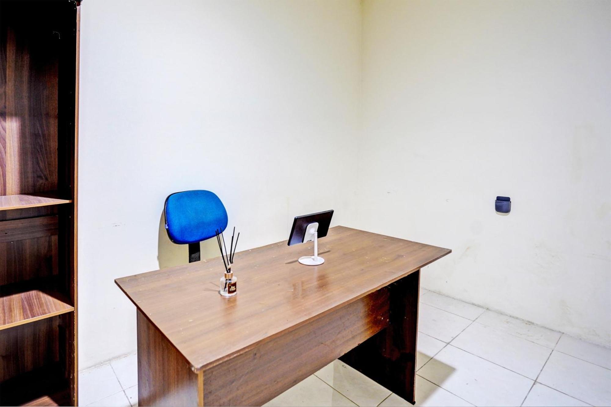 Oyo 93112 Garden Homestay 3 Merlion سورابايا المظهر الخارجي الصورة
