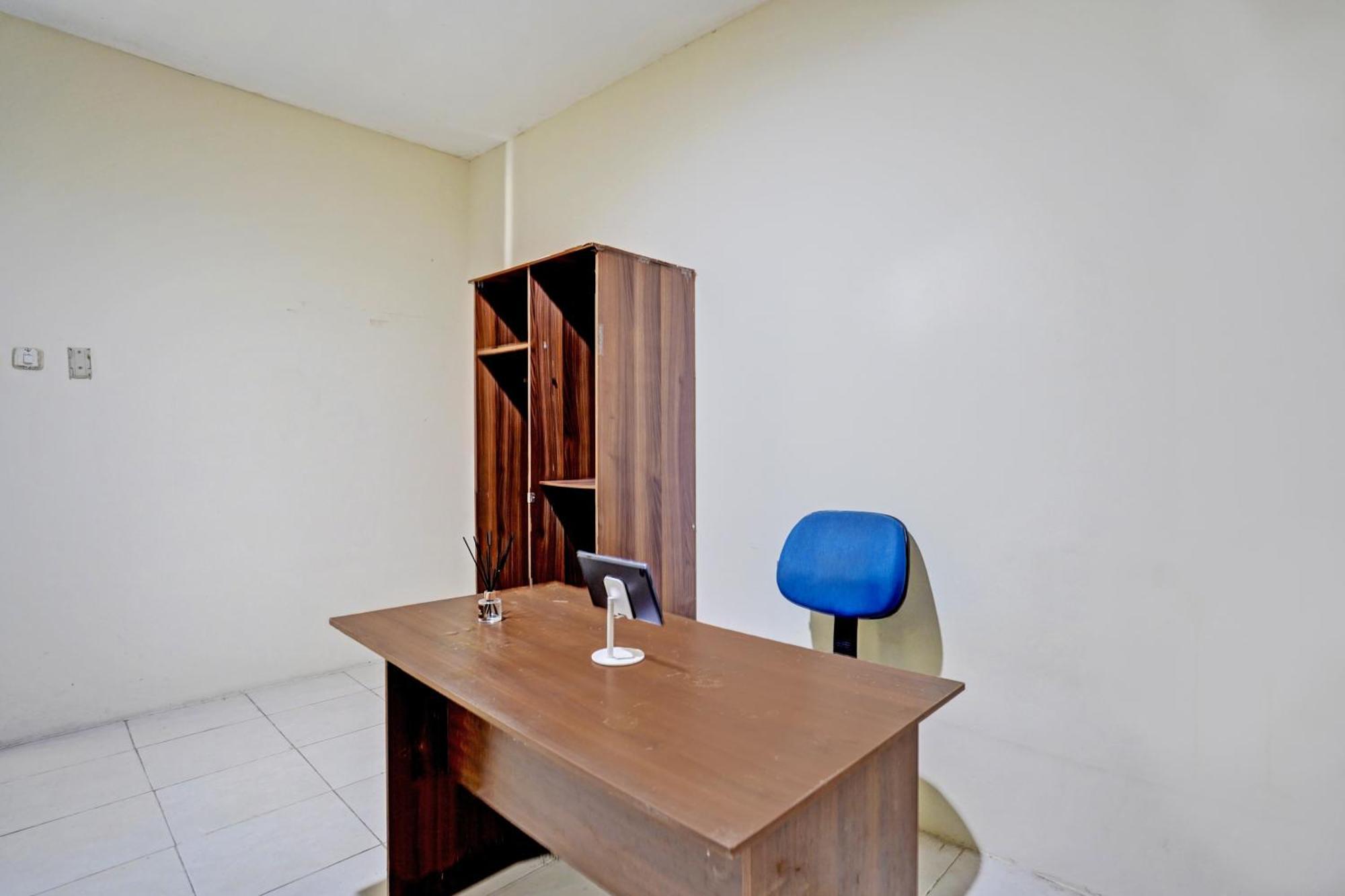 Oyo 93112 Garden Homestay 3 Merlion سورابايا المظهر الخارجي الصورة